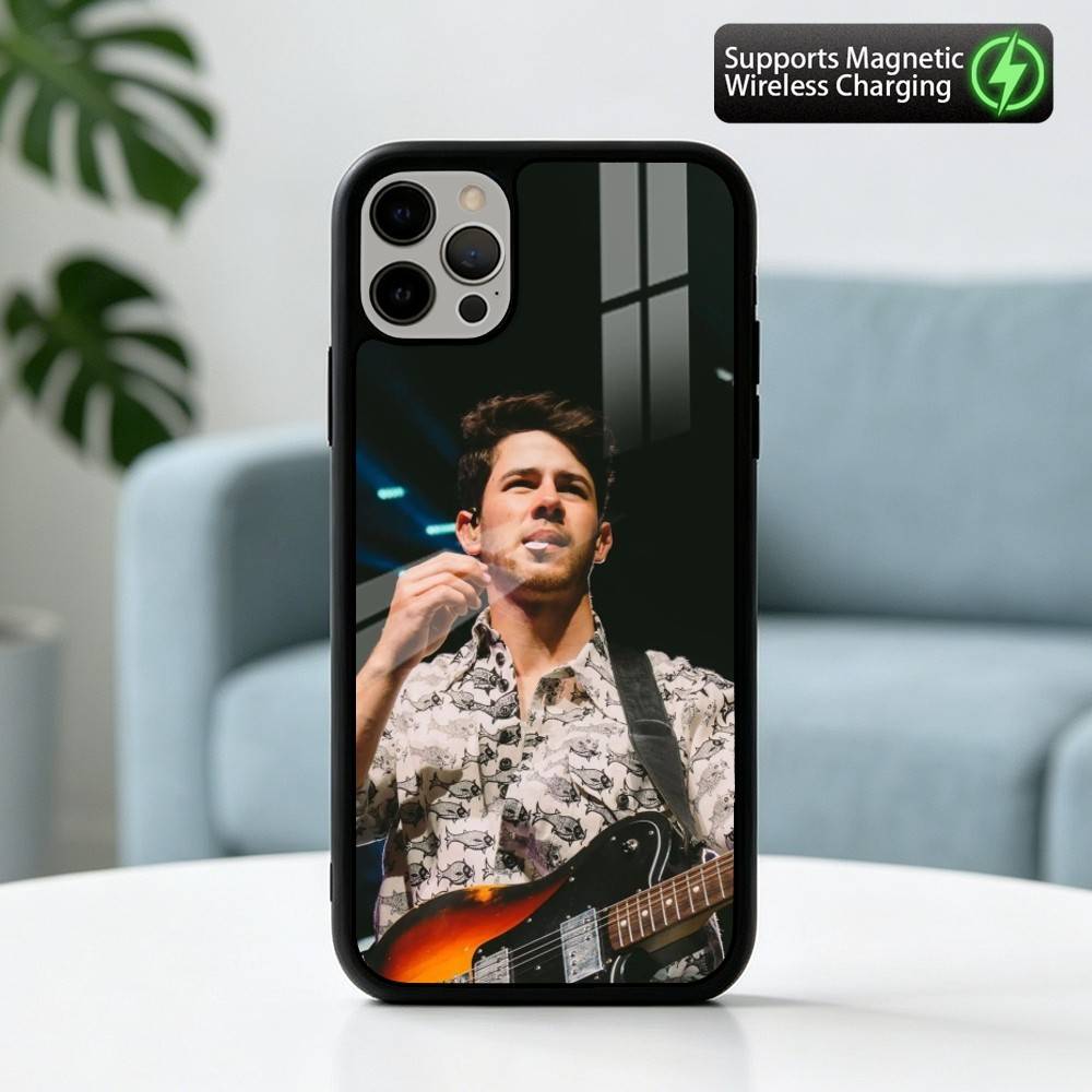 Your Boyfriend n-Nick j-Jonas  - огляд і ціна Phone Cases That Charge Your Phone