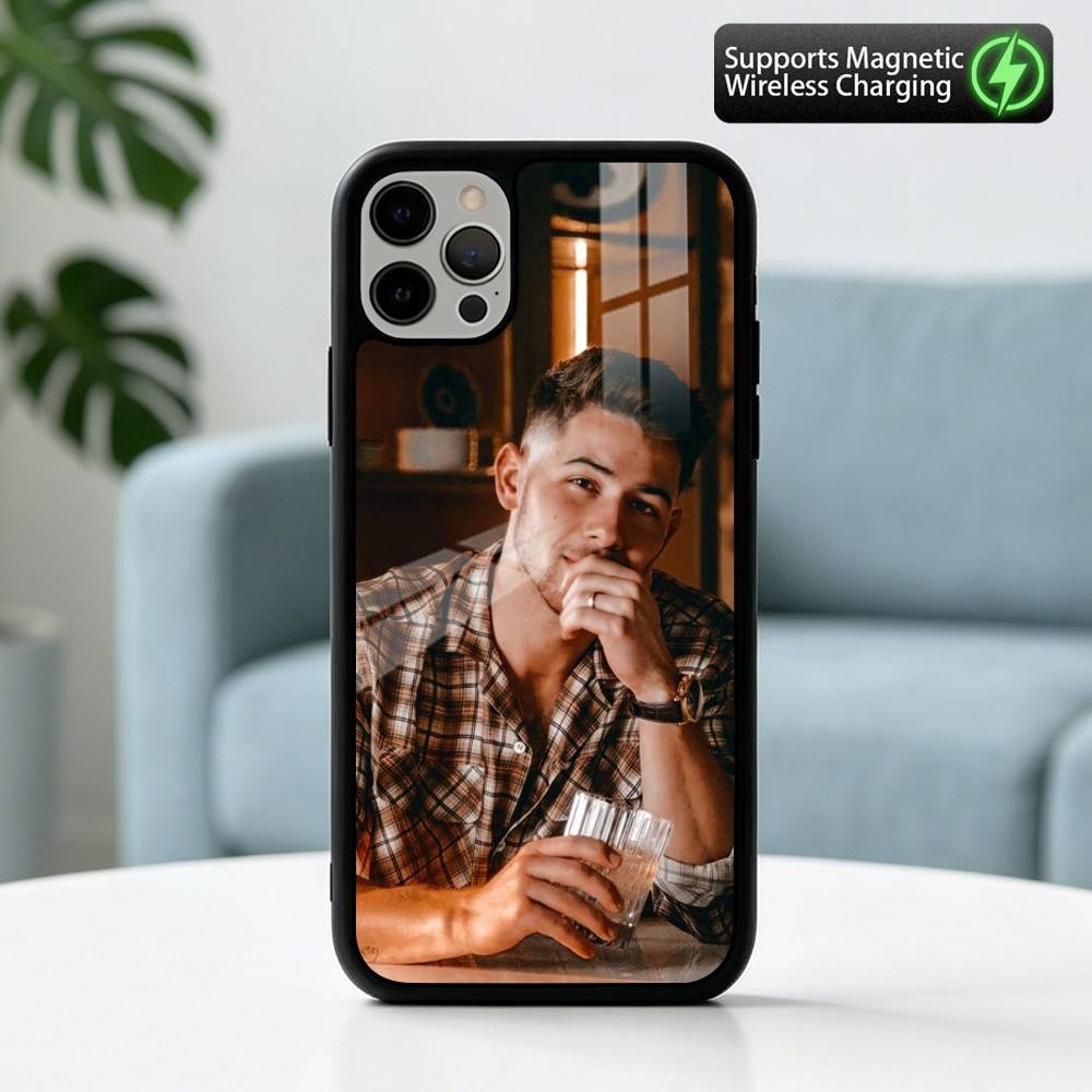 Your Boyfriend n-Nick j-Jonas  - огляд і ціна Phone Cases That Charge Your Phone