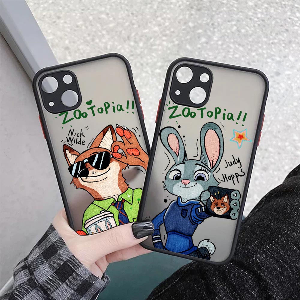 Disney Nick Judy Matte Translu - огляд і ціна Phone Cases Iphone 14